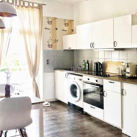 Wunderschoene Altbauwohnung Mit Flair In ヴッパータール エクステリア 写真