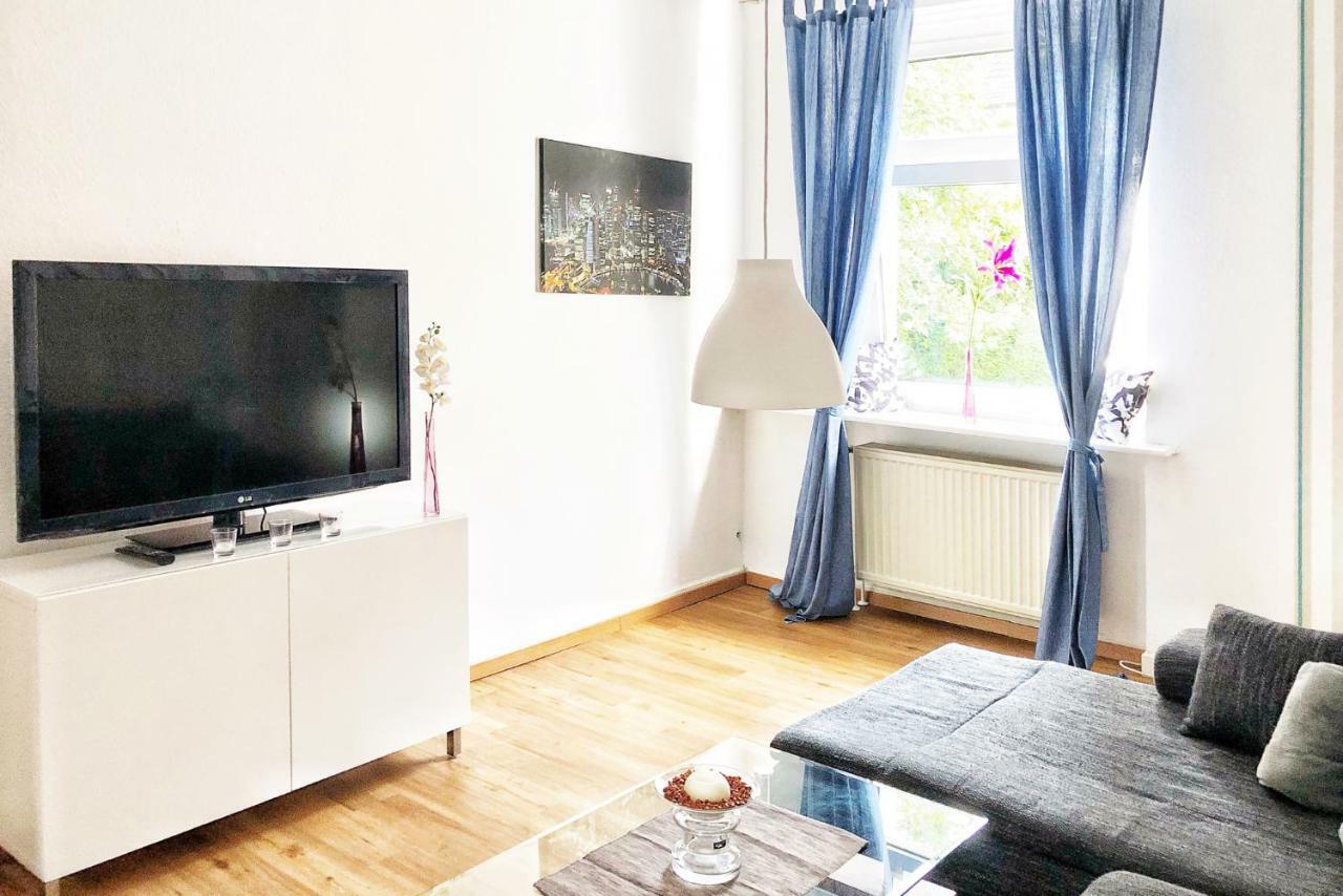Wunderschoene Altbauwohnung Mit Flair In ヴッパータール エクステリア 写真