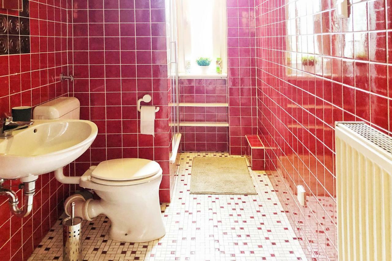 Wunderschoene Altbauwohnung Mit Flair In ヴッパータール エクステリア 写真