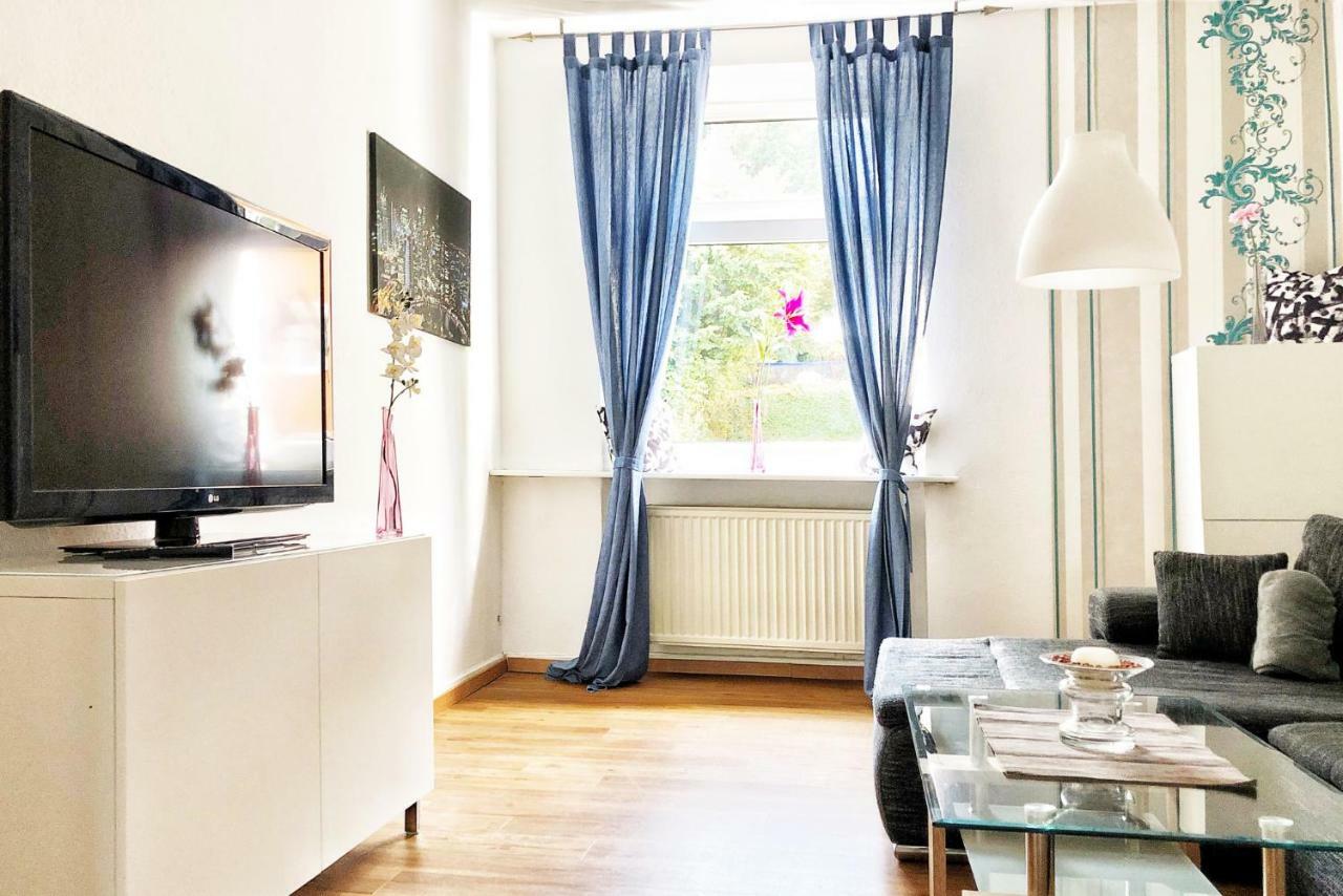 Wunderschoene Altbauwohnung Mit Flair In ヴッパータール エクステリア 写真