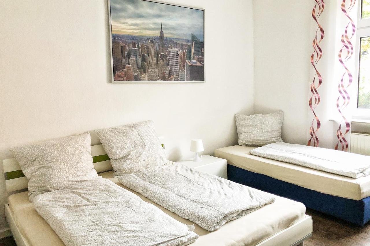 Wunderschoene Altbauwohnung Mit Flair In ヴッパータール エクステリア 写真